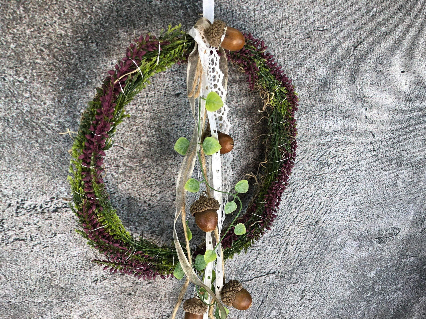 Türkranz Heide Erika Herz Eicheln Eichel Herbst Herbstlich Türschmuck Modern Wunschfarbe Wunschgröße Tür Schmuck ganzjährig – handgemacht aus Seiden- und Kunstblumen, langlebig & pflegeleicht von SarahsFlowerStudio