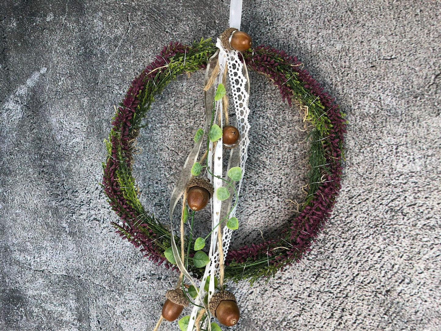 Türkranz Heide Erika Herz Eicheln Eichel Herbst Herbstlich Türschmuck Modern Wunschfarbe Wunschgröße Tür Schmuck ganzjährig – handgemacht aus Seiden- und Kunstblumen, langlebig & pflegeleicht von SarahsFlowerStudio