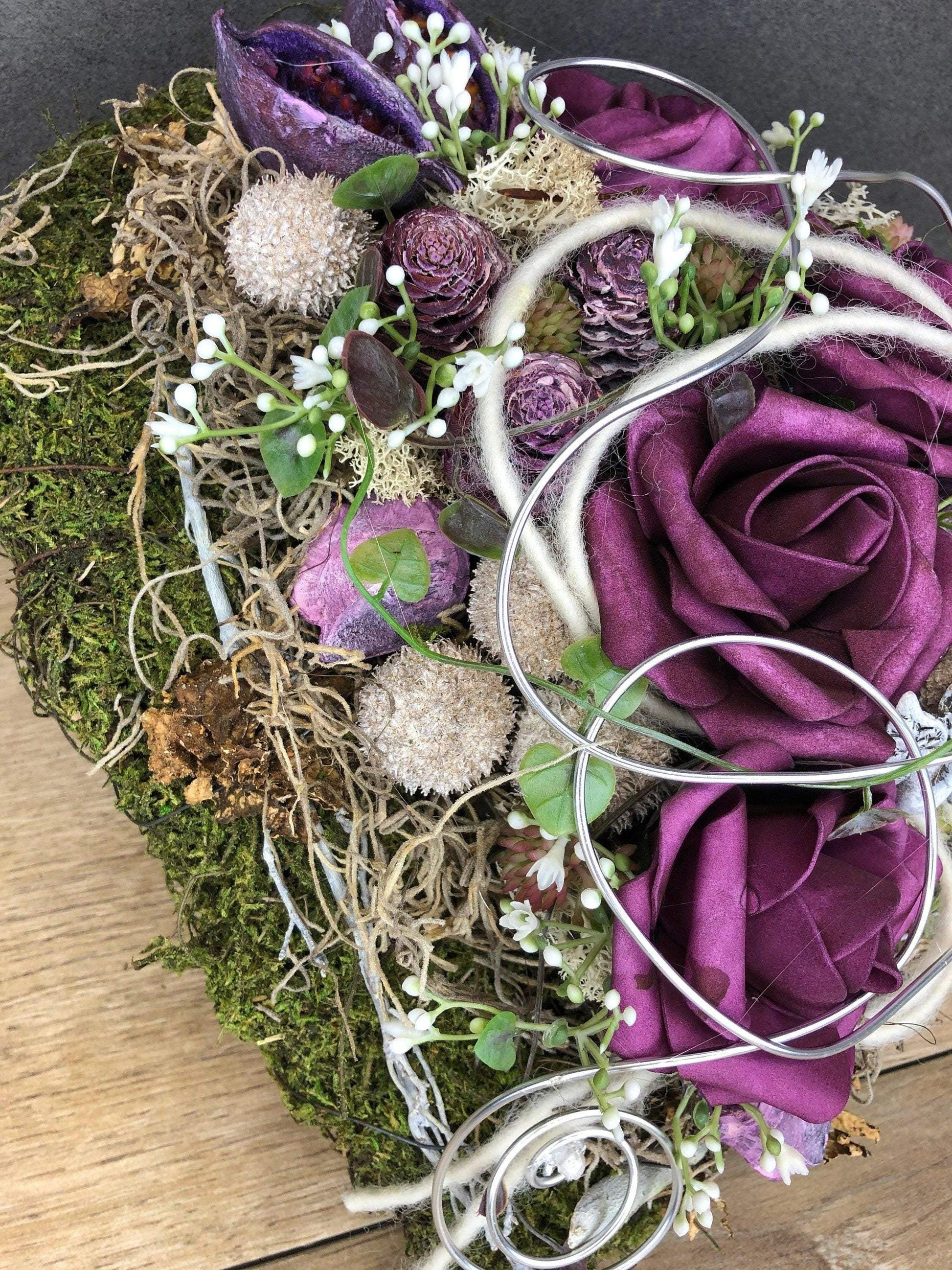 Grabgesteck Grabschmuck Herz Grabdekoration Grabschmuck Allerheiligen Engel Rose – handgemacht aus Seiden- und Kunstblumen, langlebig & pflegeleicht von SarahsFlowerStudio