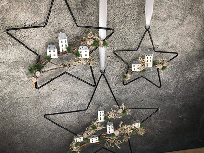 Stern Fensterdeko Häuser Haus Türkranz Advent Modern Ring Fenster Fensterschmuck Deko Weihnachten Wandschmuck – handgemacht aus Seiden- und Kunstblumen, langlebig & pflegeleicht von SarahsFlowerStudio