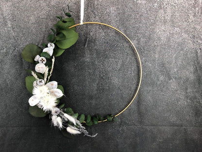 Türkranz Kranz Ring Eukalyptus Gräser Wandkranz Trockenblumen Natur natürlich Hoop Herbst Herbstlich – handgemacht aus Seiden- und Kunstblumen, langlebig & pflegeleicht von SarahsFlowerStudio