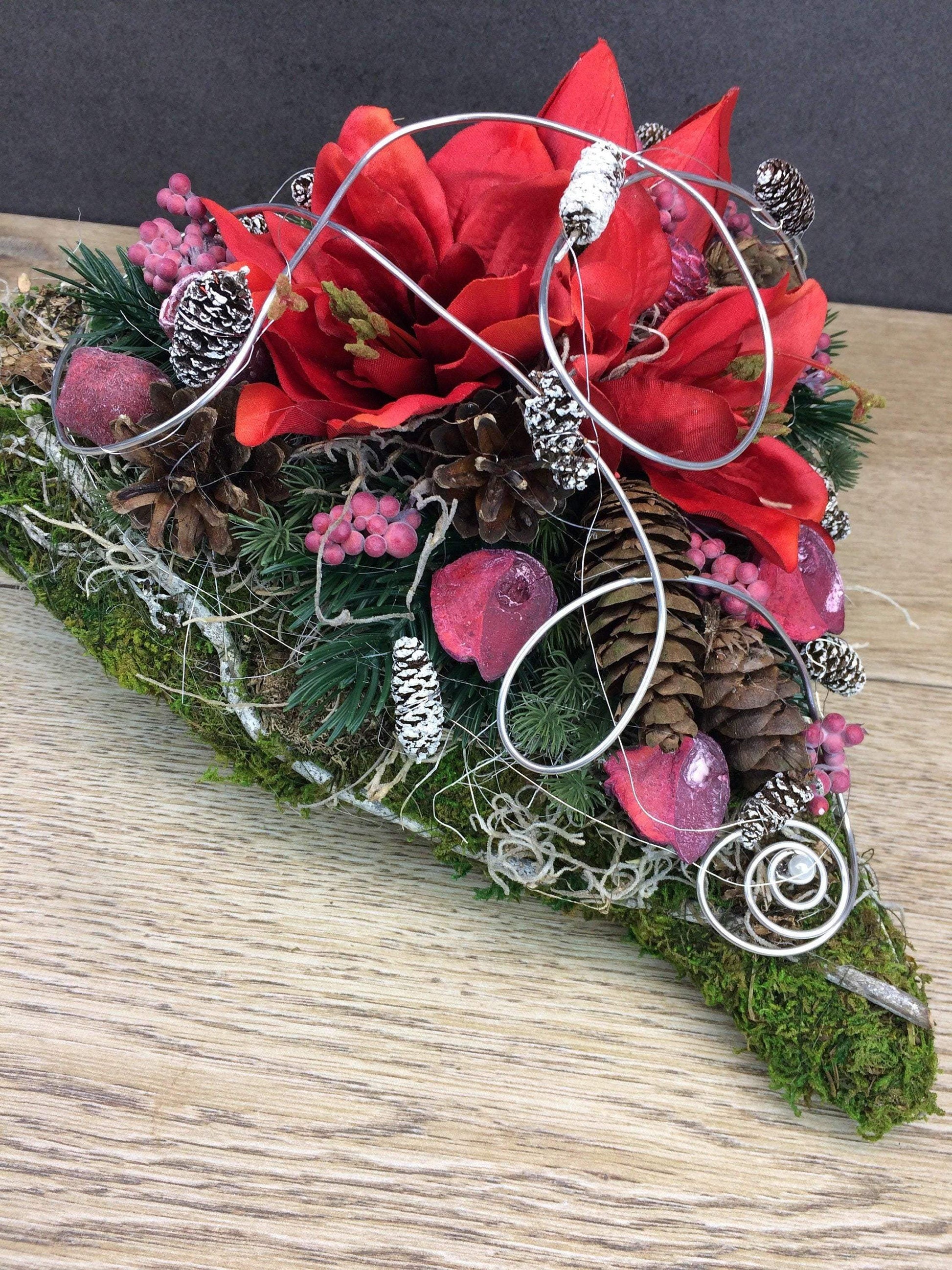 Grabgesteck Grabschmuck Amaryllis Herz Grabdekoration Grabschmuck Exoten Tannen Zapfen Amaryllis – handgemacht aus Seiden- und Kunstblumen, langlebig & pflegeleicht von SarahsFlowerStudio