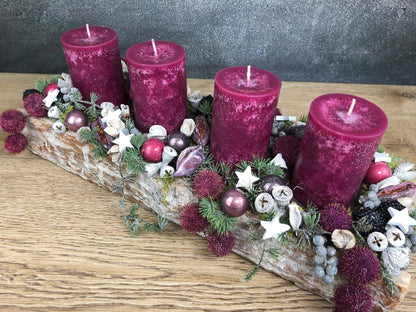 Adventskranz Adventskalender Modern Länglich Beere Erika Sterne Eicheln Zapfen – handgemacht aus Seiden- und Kunstblumen, langlebig & pflegeleicht von SarahsFlowerStudio