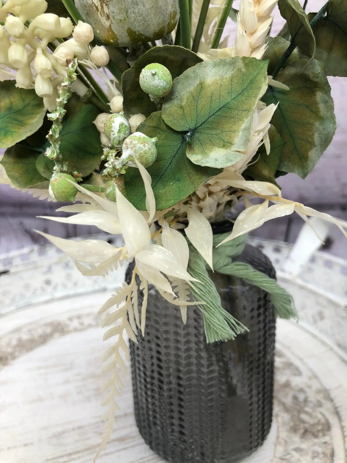 Tischdeko Blumen Tischgesteck Strauß Gläser Flasche Gräser Trockenblumen Trockenmaterial Natur natürlich dried bouquet dried Flowers – handgemacht aus Seiden- und Kunstblumen, langlebig & pflegeleicht von SarahsFlowerStudio