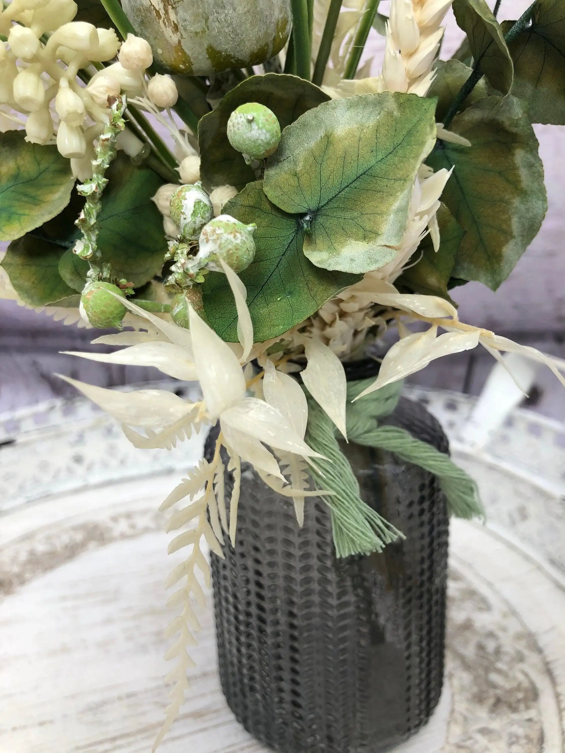 Tischdeko Blumen Tischgesteck Strauß Gläser Flasche Gräser Trockenblumen Trockenmaterial Natur natürlich dried bouquet dried Flowers – handgemacht aus Seiden- und Kunstblumen, langlebig & pflegeleicht von SarahsFlowerStudio