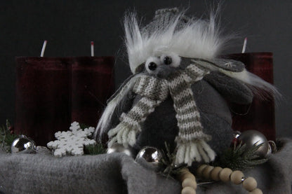 Adventskranz Adventskalender – handgemacht aus Seiden- und Kunstblumen, langlebig & pflegeleicht von SarahsFlowerStudio