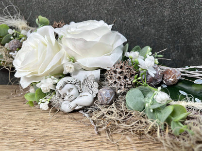 Grabgesteck zum legen Liege Bukett Rose zum legen Allerheiligen Rosen Grabdekoration Engel Grabschmuck Grab Grabstrauß – handgemacht aus Seiden- und Kunstblumen, langlebig & pflegeleicht von SarahsFlowerStudio