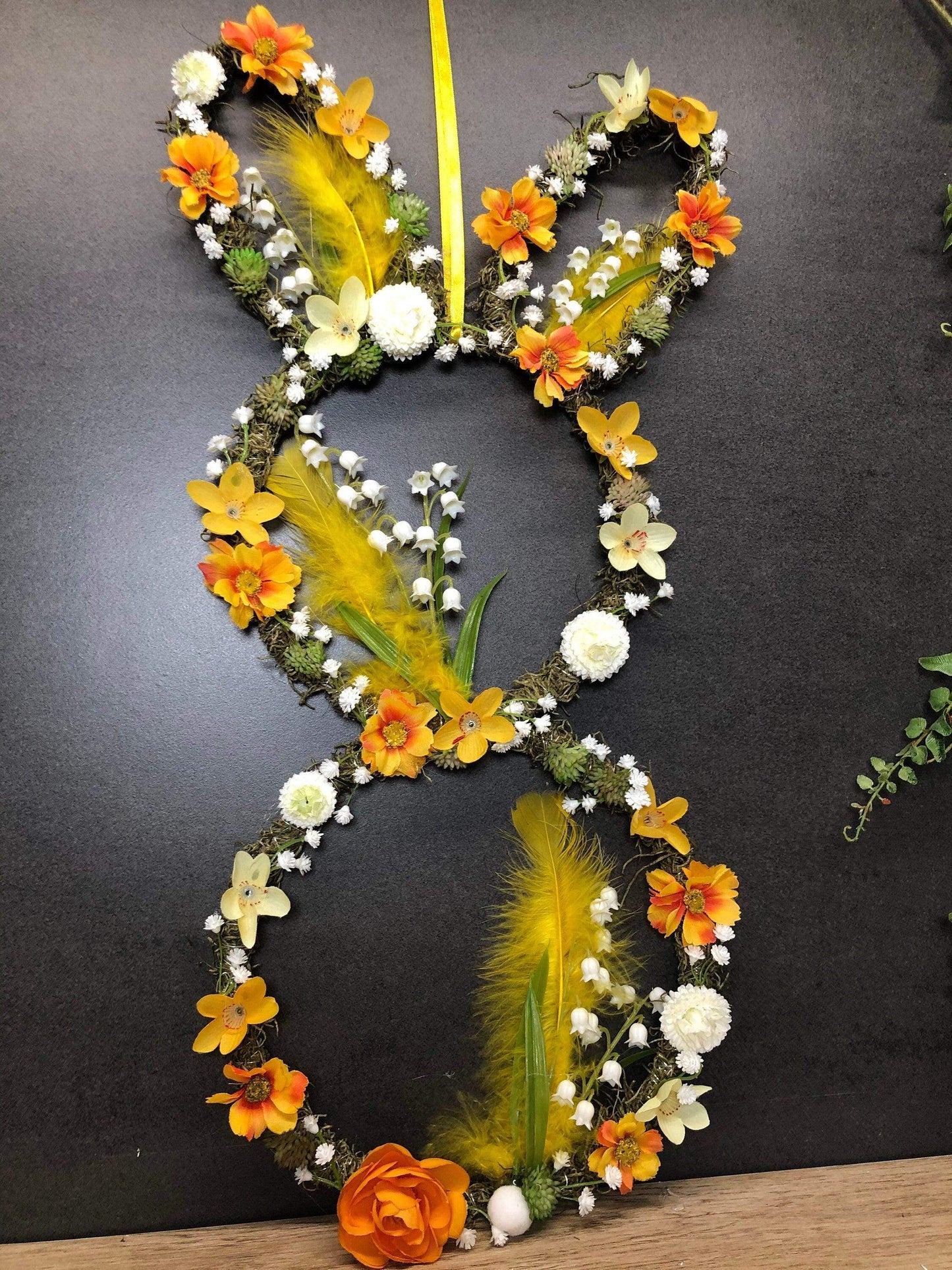Türkranz Ostern & Frühling mit Hasen – Fensterschmuck Seidenblumen Wunschfarbe – Türkranz – SarahsFlowerStudio