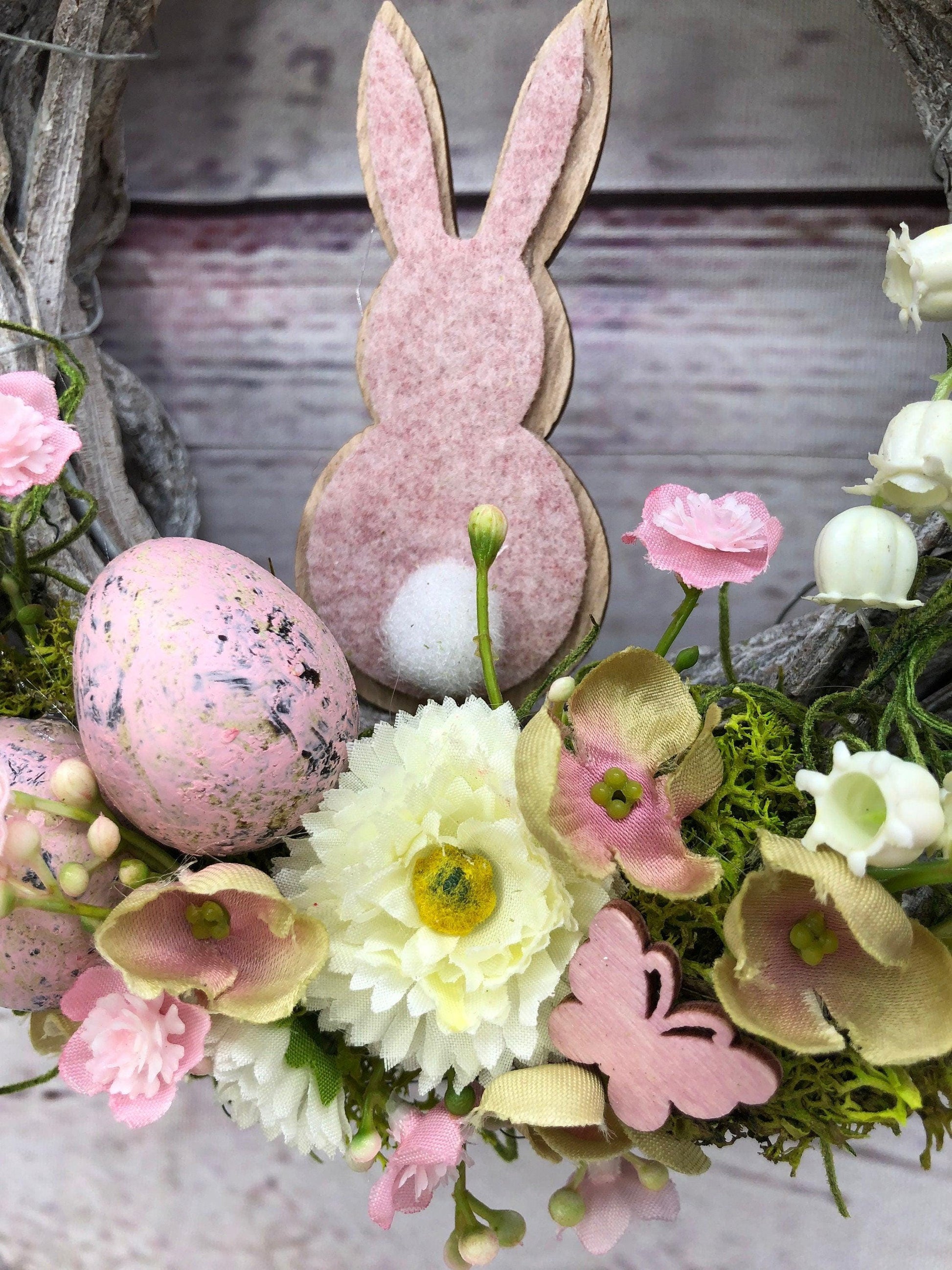 Frühlingskranz 20cm mit Hasen, Eiern & Schleierkraut – kleiner Osterkranz Seidenblumen – Türkranz – SarahsFlowerStudio