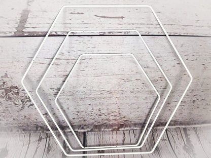 Hexagon Sechseck Metallring Ring Bastelring Basteln Metallhexagon Traumfänger Makramee Trockenblumen – handgemacht aus Seiden- und Kunstblumen, langlebig & pflegeleicht von SarahsFlowerStudio