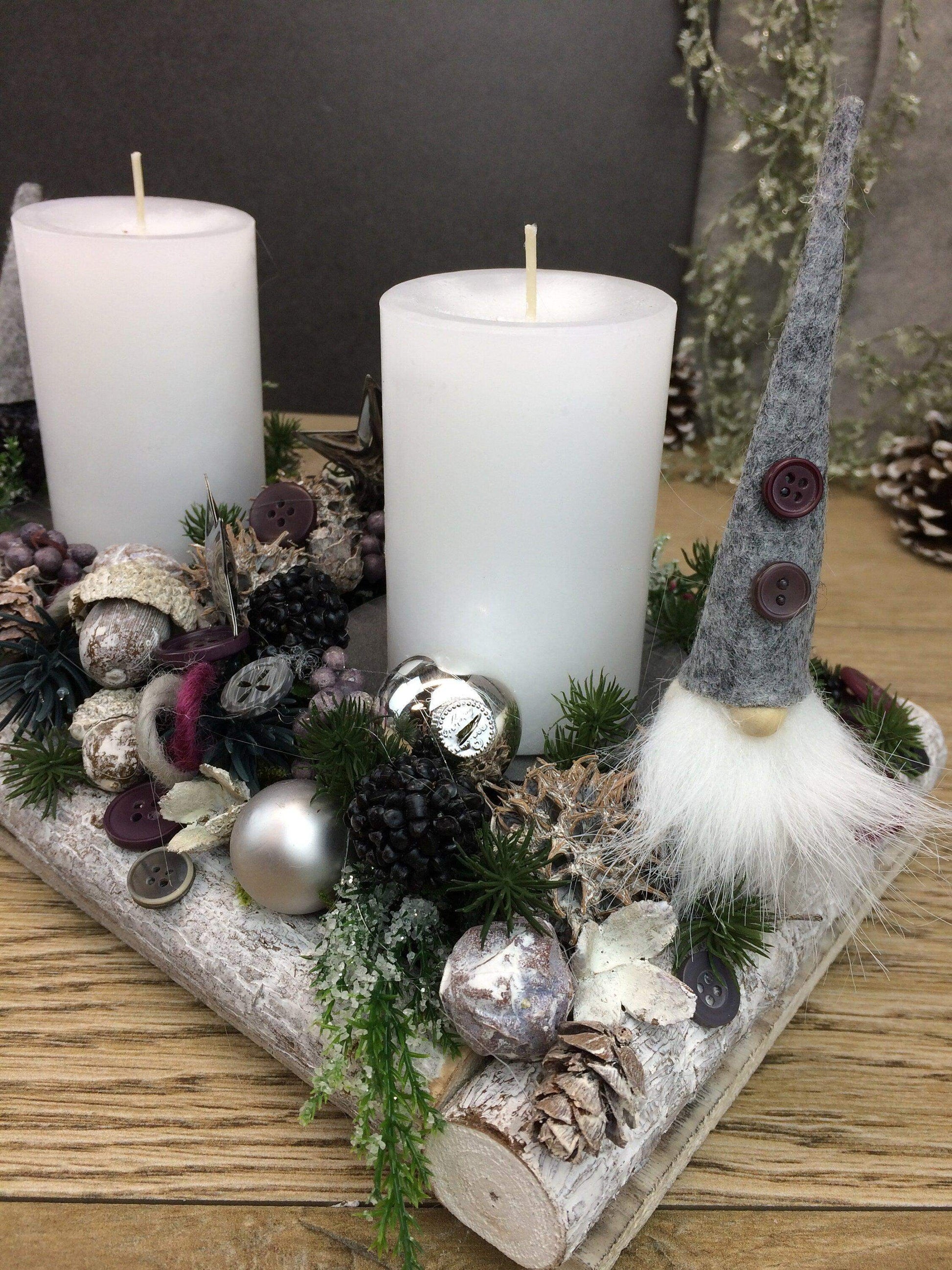 Adventskranz Adventskalender Wichtel Modern Länglich in zwei verschiedenen Größen L und XL – handgemacht aus Seiden- und Kunstblumen, langlebig & pflegeleicht von SarahsFlowerStudio