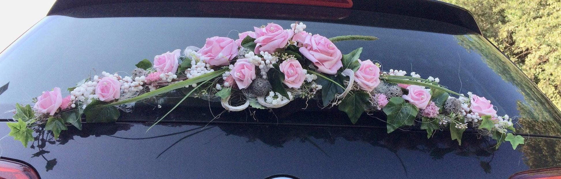 Autoschmuck Autodekoration Autoblumenschmuck Gesteck groß Wunschfarbe Hochzeit Kutschen Schmuck Kutschendeko Kutsche Wedding – handgemacht aus Seiden- und Kunstblumen, langlebig & pflegeleicht von SarahsFlowerStudio
