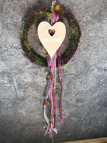 Türkranz Heide Erika Holz Herz Welcome Herbst Herbstlich Türschmuck Modern Wunschfarbe Wunschgröße Tür Schmuck ganzjährig – handgemacht aus Seiden- und Kunstblumen, langlebig & pflegeleicht von SarahsFlowerStudio