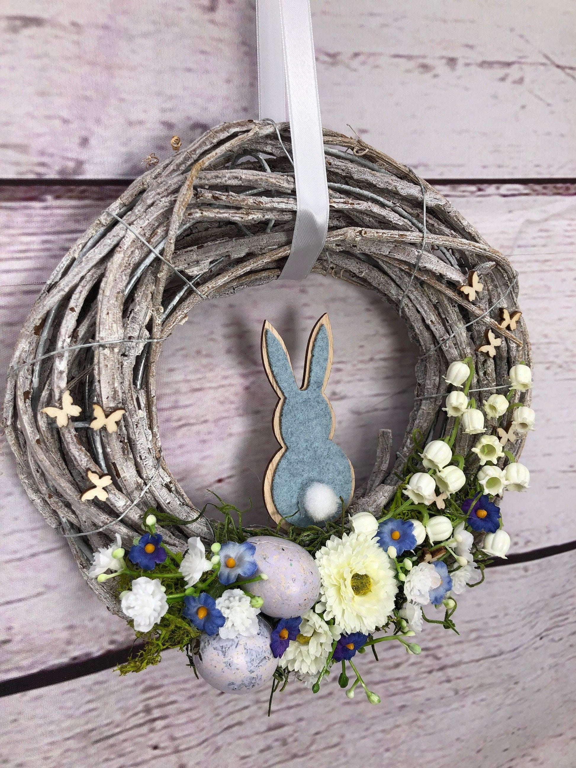 Türkranz Ostern Schleierkraut & Hasen – Frühlingskranz Seidenblumen handgefertigt – Türkranz – SarahsFlowerStudio