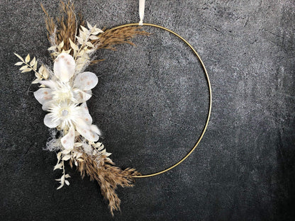 Türkranz Kranz Ring Pampasgräser Pampasgras Gräser Wandkranz Trockenblumen Natur natürlich Hoop Herbst Herbstlich – handgemacht aus Seiden- und Kunstblumen, langlebig & pflegeleicht von SarahsFlowerStudio