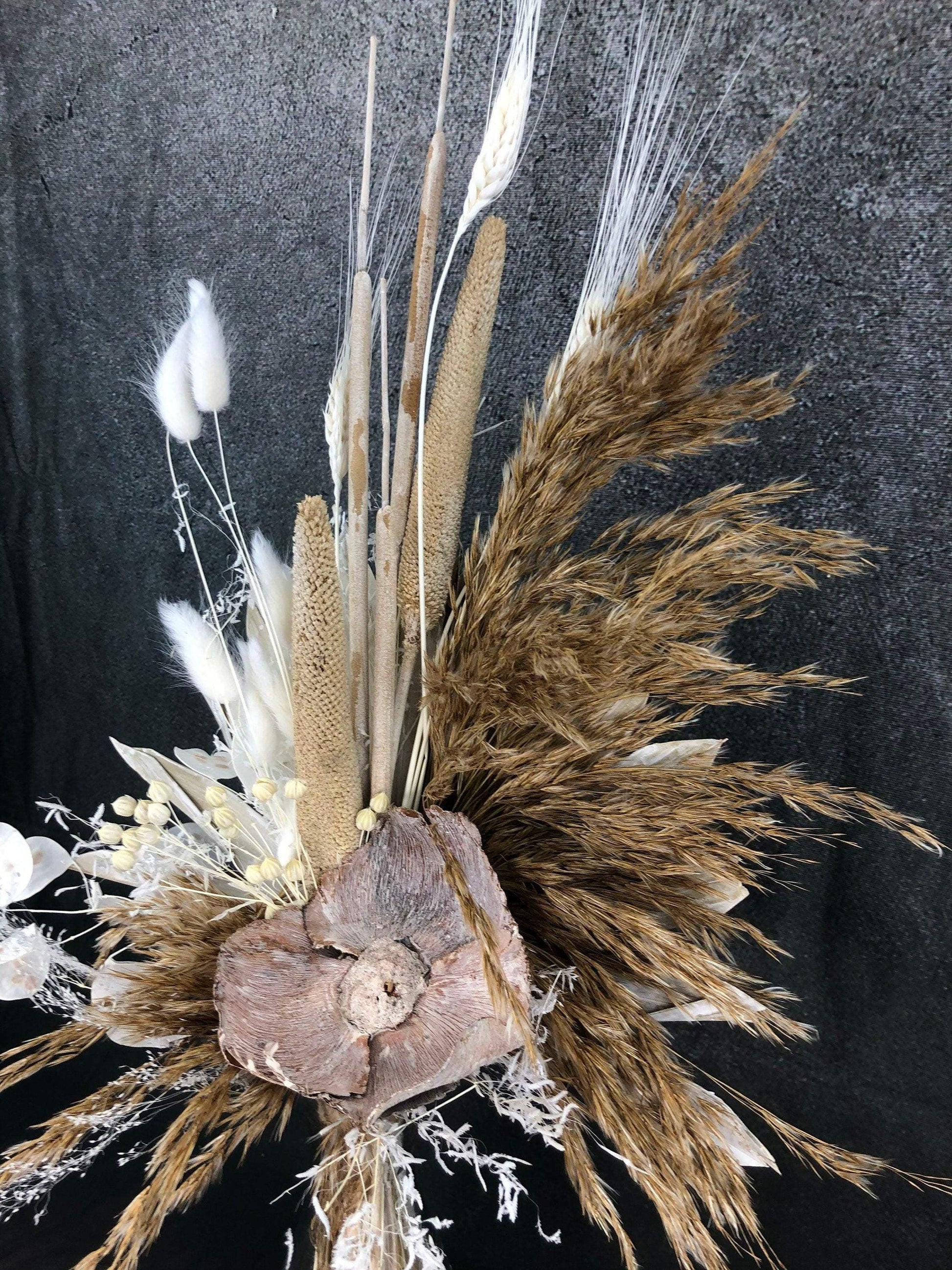 Trockenblumenstrauß Strauß Gräser mit Exoten Pampasgras Gräser Trockenblumen Trockenmaterial Natur natürlich dried bouquet dried Flowers – handgemacht aus Seiden- und Kunstblumen, langlebig & pflegeleicht von SarahsFlowerStudio