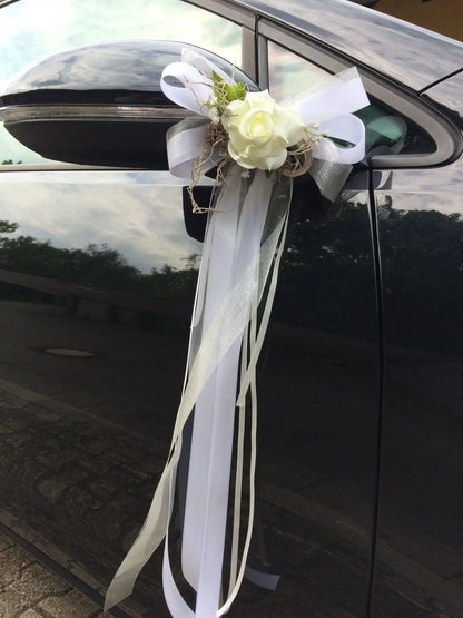2 Autoschleifen für Seitenspiegel Kirchenbank in Wunschfarbe große Schleife Dekoration Rose – handgemacht aus Seiden- und Kunstblumen, langlebig & pflegeleicht von SarahsFlowerStudio