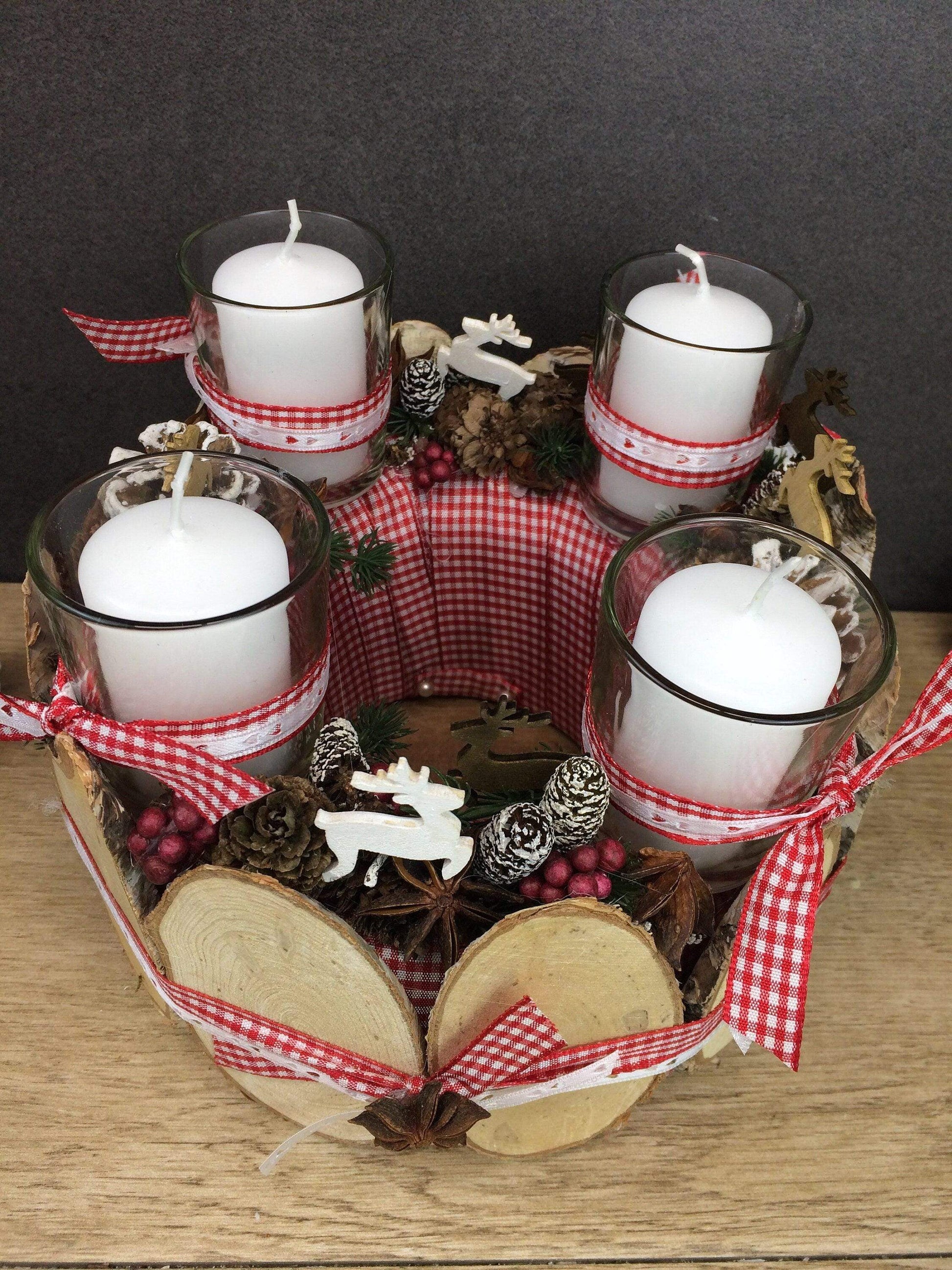 Adventskranz – handgemacht aus Seiden- und Kunstblumen, langlebig & pflegeleicht von SarahsFlowerStudio