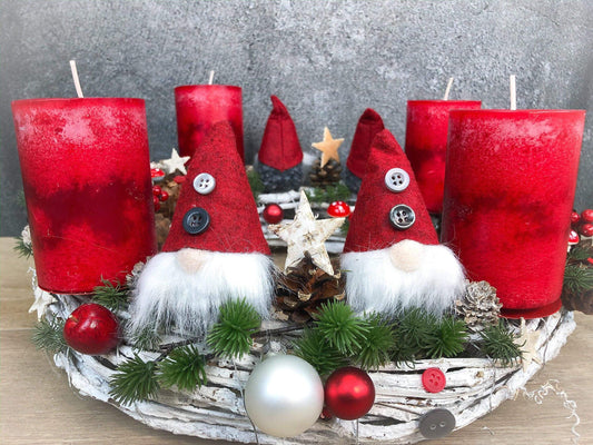 Adventskranz Adventskalender – handgemacht aus Seiden- und Kunstblumen, langlebig & pflegeleicht von SarahsFlowerStudio