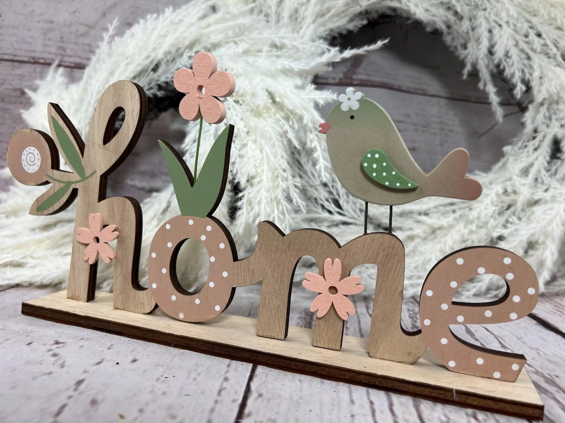 Schrift Home Holz Schild 15x29cm Deko Frühling Sommer ganzjährig Tür Schmuck – handgemacht aus Seiden- und Kunstblumen, langlebig & pflegeleicht von SarahsFlowerStudio