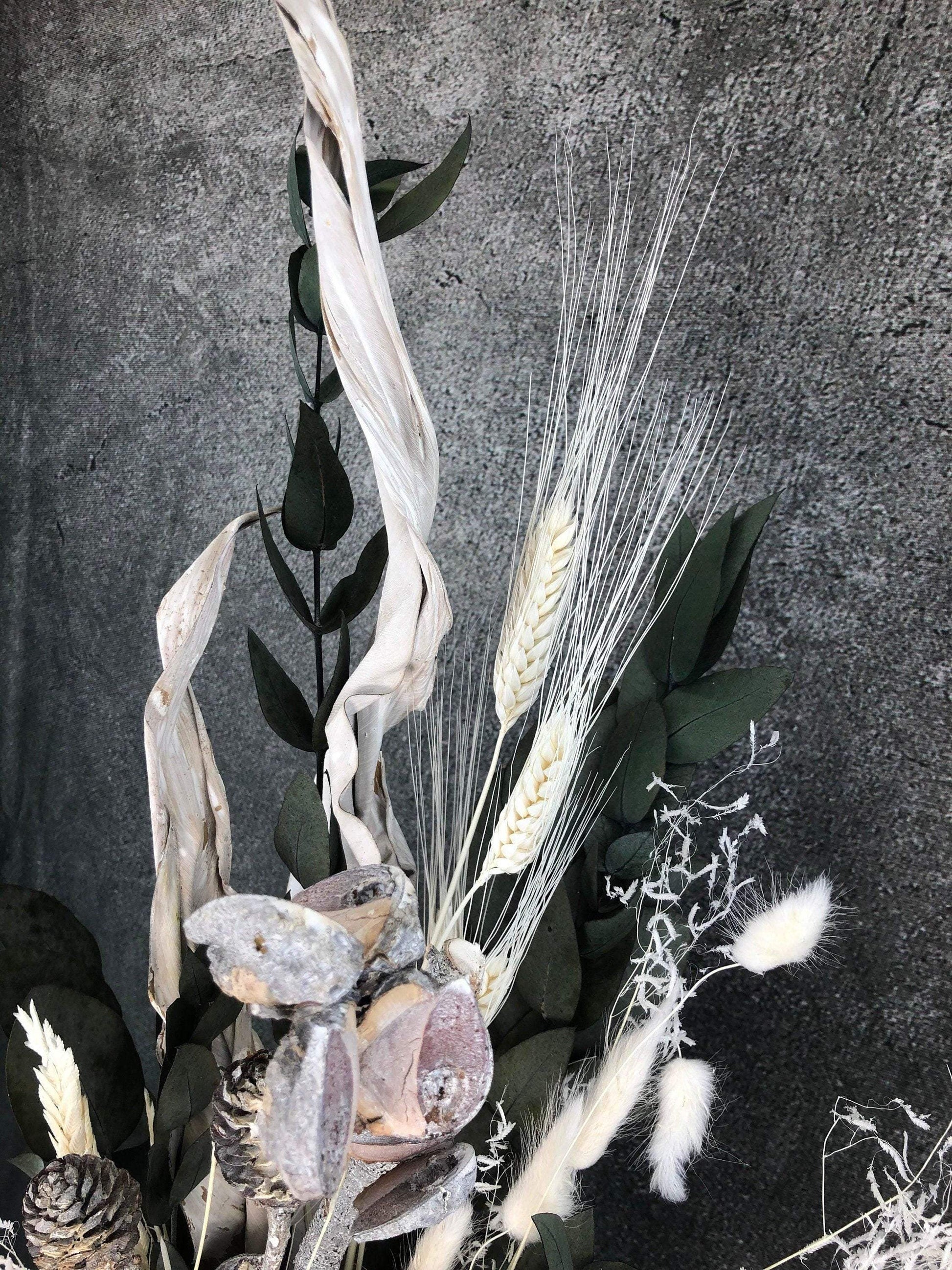 Trockenblumenstrauß Strauß Gräser mit Exoten Eukalyptus Gräser Trockenblumen Trockenmaterial Natur natürlich dried bouquet dried Flowers – handgemacht aus Seiden- und Kunstblumen, langlebig & pflegeleicht von SarahsFlowerStudio