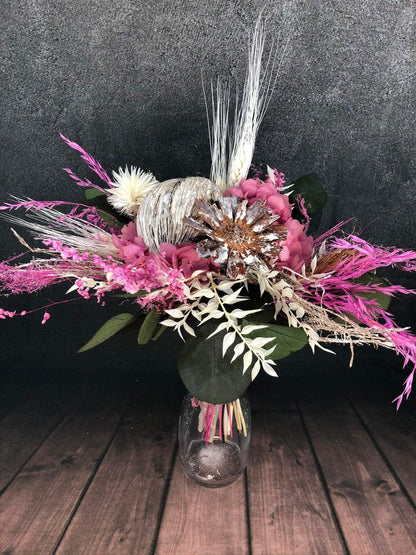 Strauß Gefriergetrocknet Hortensie mit Exoten Tischgesteck Gräser Trockenblumen Trockenmaterial Natur natürlich dried bouquet dried Flowers – handgemacht aus Seiden- und Kunstblumen, langlebig & pflegeleicht von SarahsFlowerStudio