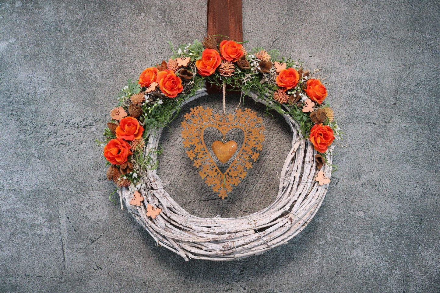 Türkranz Türdeko Türschmuck Willkommen Herz Rost Modern ganzjährig Tür Schmuck Rose Schleierkraut – handgemacht aus Seiden- und Kunstblumen, langlebig & pflegeleicht von SarahsFlowerStudio