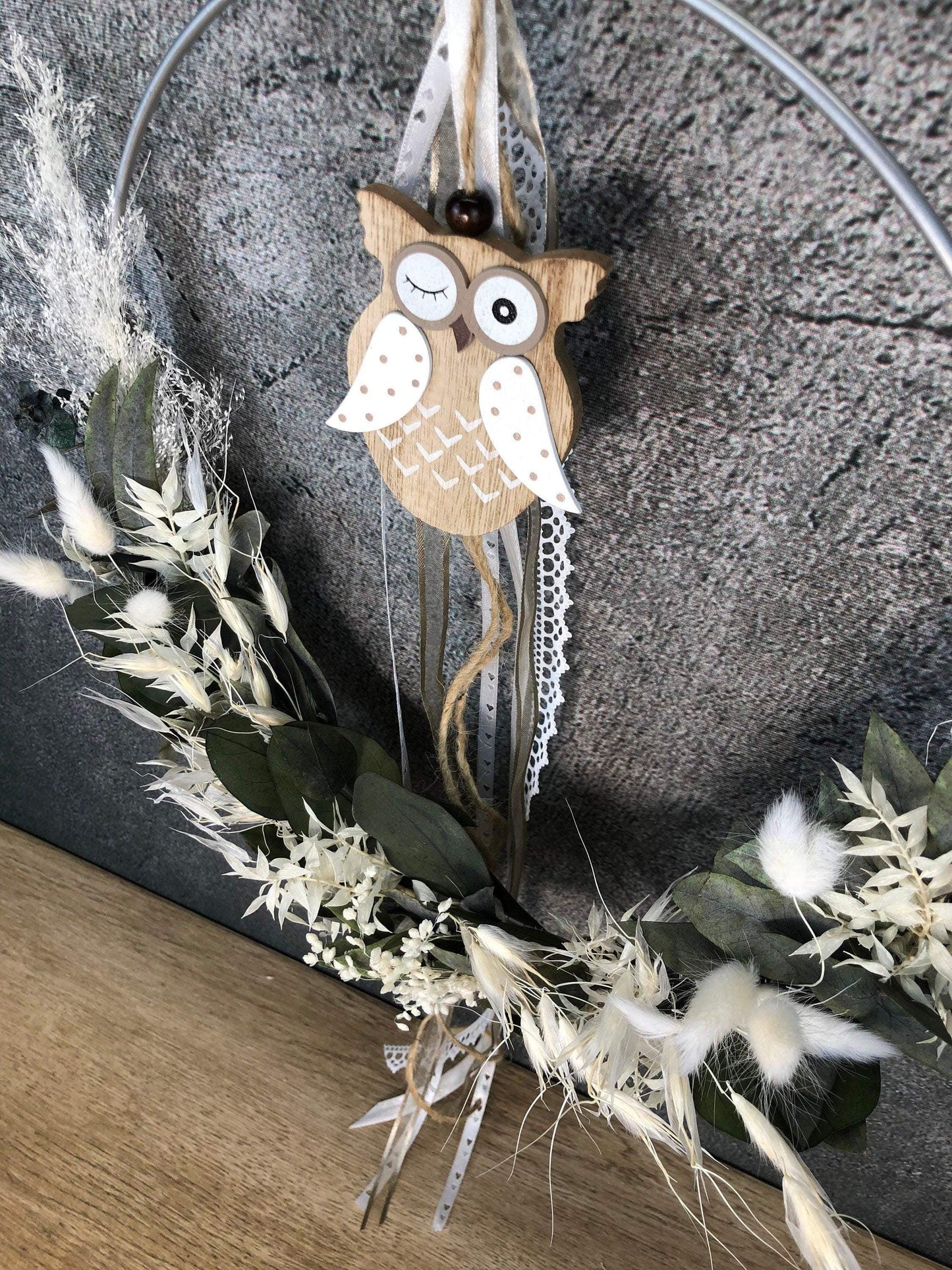 Türkranz Eule Kranz Ring Eukalyptus Gräser Wandkranz Trockenblumen Natur natürlich Hoop Herbst Herbstlich – handgemacht aus Seiden- und Kunstblumen, langlebig & pflegeleicht von SarahsFlowerStudio