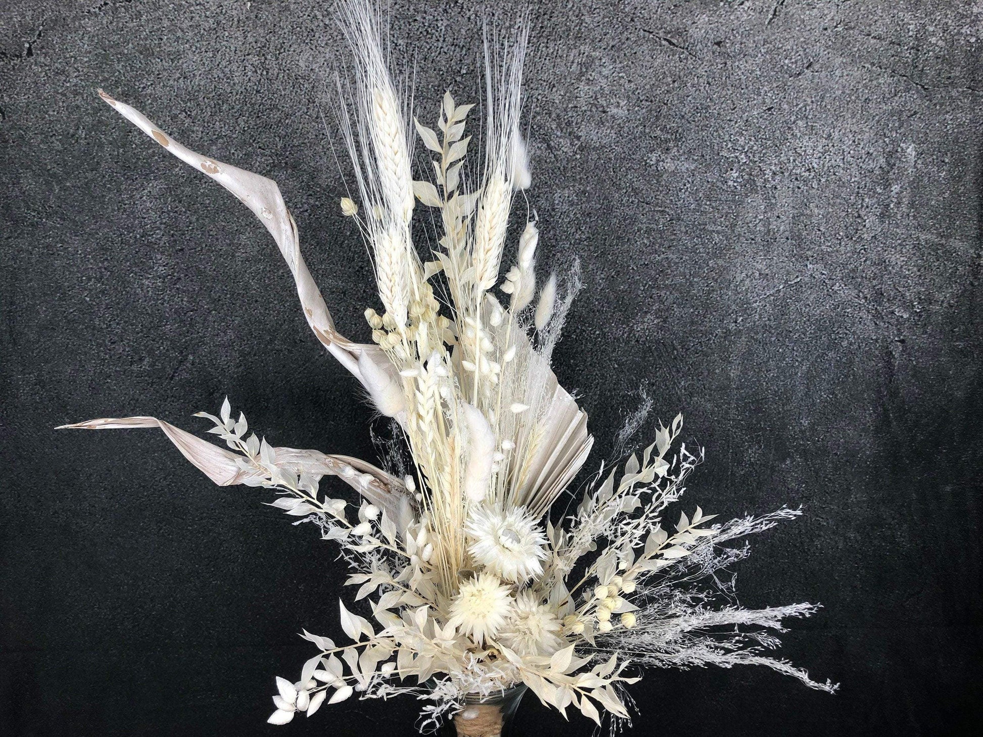Trockenblumenstrauß Strauß Gräser mit Exoten Strohblume Gräser Trockenblumen Trockenmaterial Natur natürlich dried bouquet dried Flowers – handgemacht aus Seiden- und Kunstblumen, langlebig & pflegeleicht von SarahsFlowerStudio