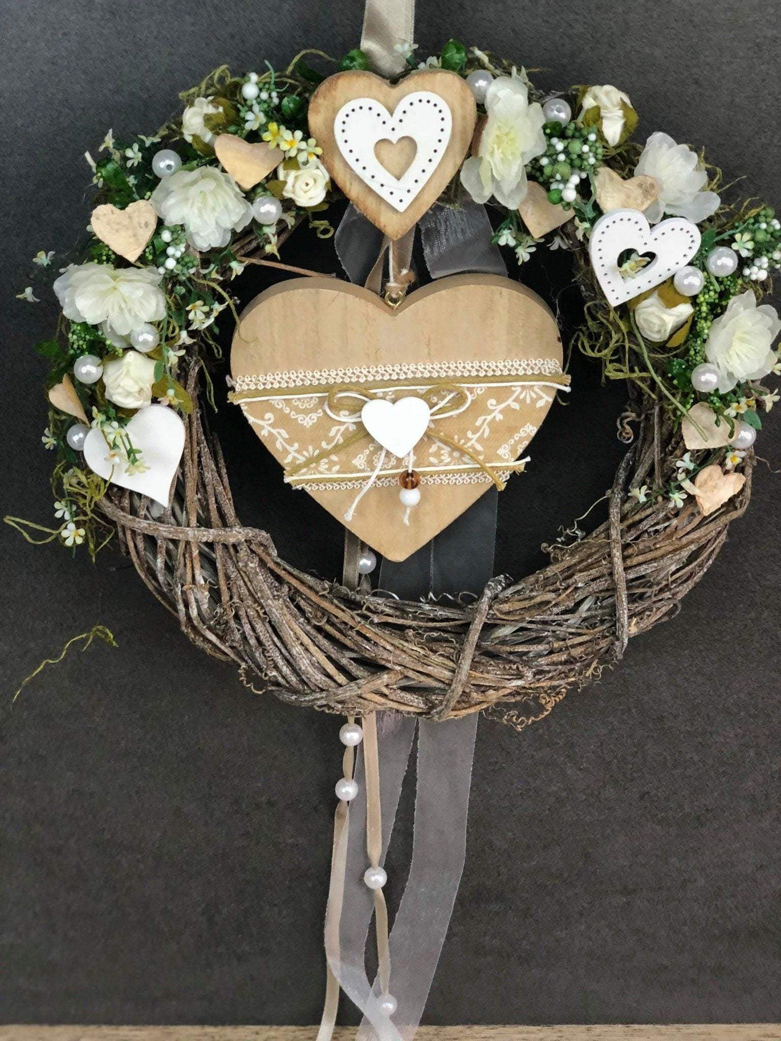 Türkranz 26cm Türdeko Türschmuck Herz Modern ganzjährig Tür Schmuck Herbst – handgemacht aus Seiden- und Kunstblumen, langlebig & pflegeleicht von SarahsFlowerStudio