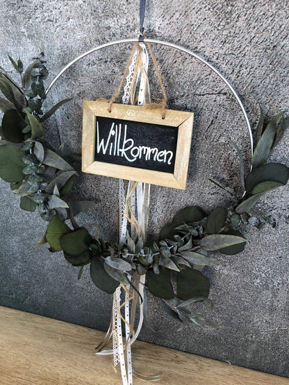 Türkranz Tafel Willkommen Herbst Kranz Ring Eukalyptus Wandkranz Trockenblumen Natur natürlich Hoop Herbst Herbstlich – handgemacht aus Seiden- und Kunstblumen, langlebig & pflegeleicht von SarahsFlowerStudio