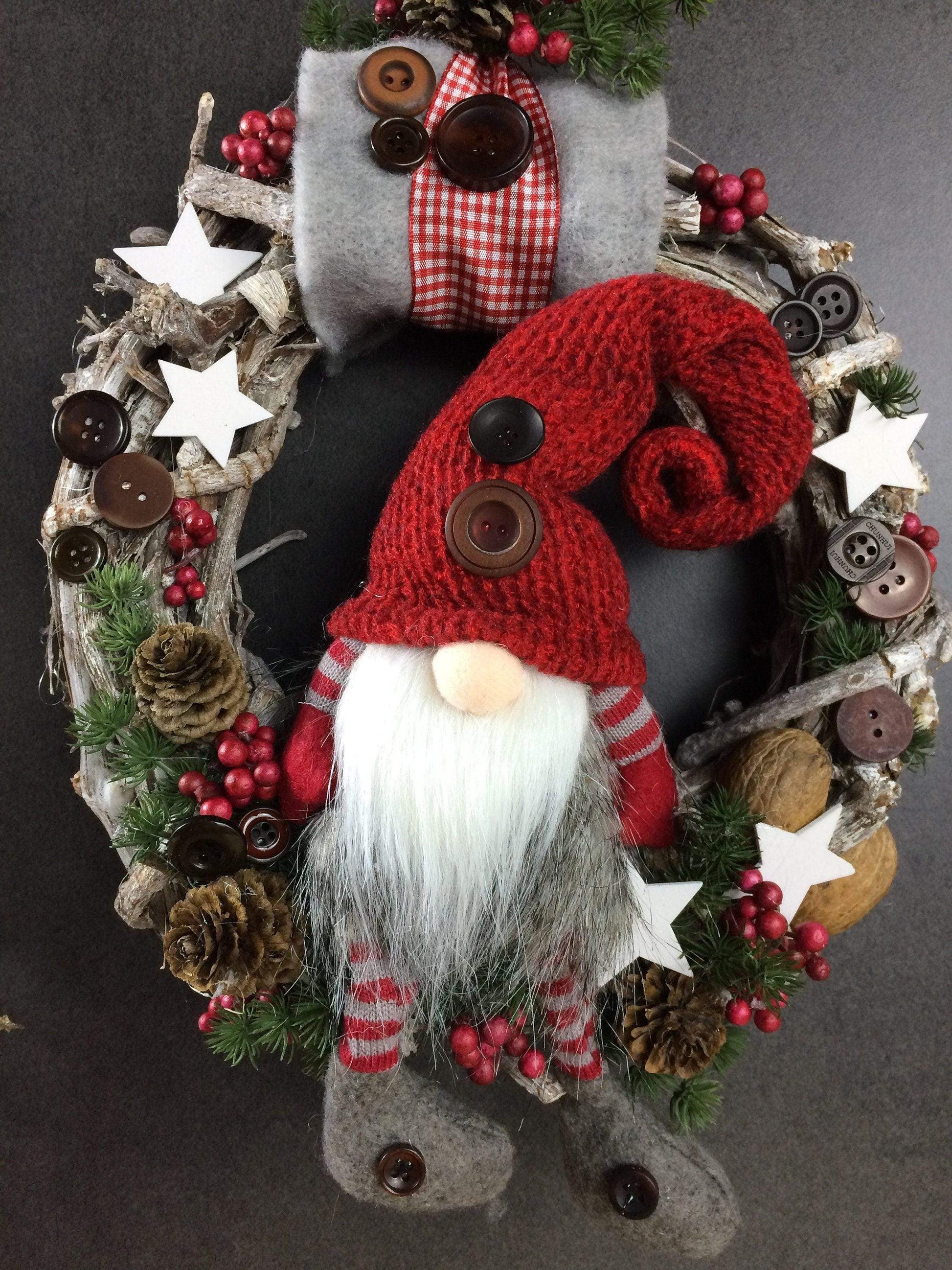 Advent Türkranz Türdeko Türschmuck Weihnachten Weidenkranz Wichtel – handgemacht aus Seiden- und Kunstblumen, langlebig & pflegeleicht von SarahsFlowerStudio