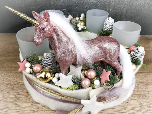 Adventskranz Adventskalender Einhorn Rosa Zapfen Glitzer Frost mehrjährig groß rund – handgemacht aus Seiden- und Kunstblumen, langlebig & pflegeleicht von SarahsFlowerStudio