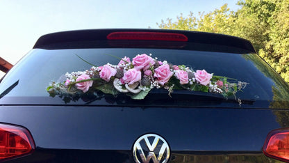 Autoschmuck Autodekoration Autoblumenschmuck Gesteck Wunschfarbe Hochzeit Kutschen Schmuck Kutschendeko Kutsche Wedding – handgemacht aus Seiden- und Kunstblumen, langlebig & pflegeleicht von SarahsFlowerStudio