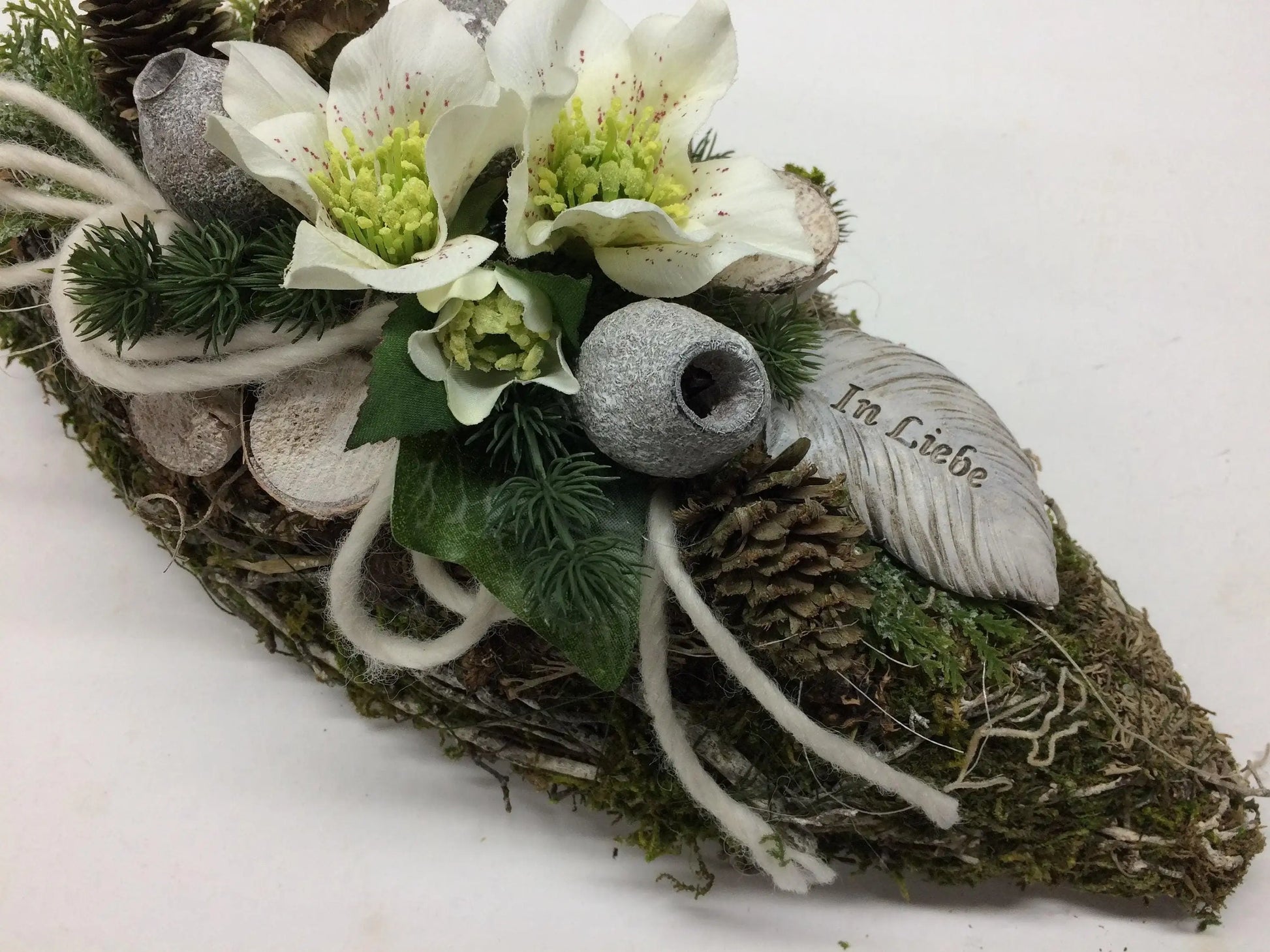 Grabgesteck Grabschmuck 35cm Grabdeko Grabdekoration Allerheiligen – handgemacht aus Seiden- und Kunstblumen, langlebig & pflegeleicht von SarahsFlowerStudio