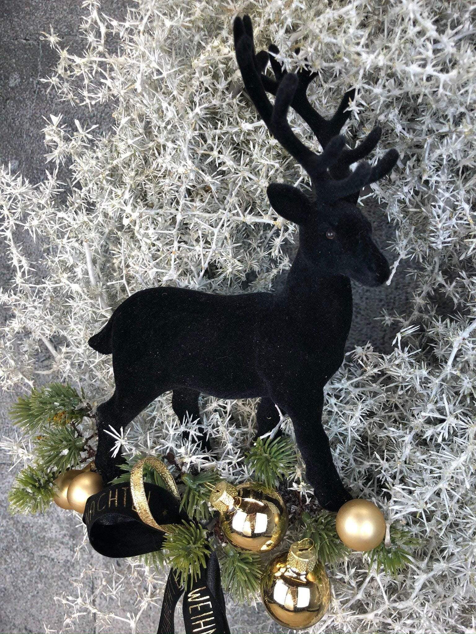 Türkranz Türdeko Türschmuck Weihnachten Asperaguskranz Kranz Hirsch Zapfen Apfel Tanne Band Modern – handgemacht aus Seiden- und Kunstblumen, langlebig & pflegeleicht von SarahsFlowerStudio
