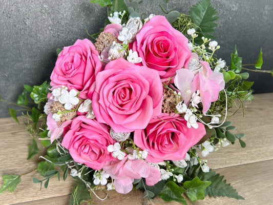 Grabgesteck Grabschmuck Grabvase Grabstrauß Rose HortensieGrabdekoration Grabschmuck Allerheiligen – handgemacht aus Seiden- und Kunstblumen, langlebig & pflegeleicht von SarahsFlowerStudio