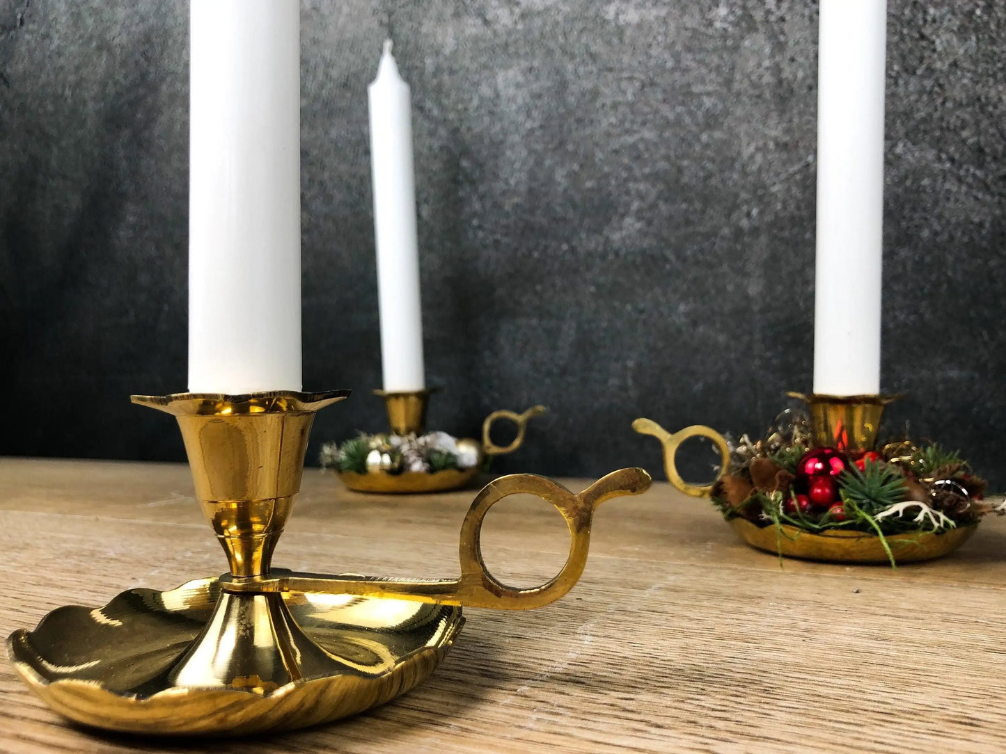 Kerzenteller Kerzenhalter Kerzenständer Vintage Nostalgisch Retro Gold Romantisch – handgemacht aus Seiden- und Kunstblumen, langlebig & pflegeleicht von SarahsFlowerStudio