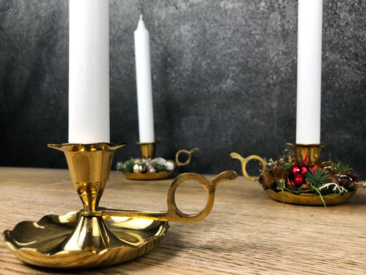 Kerzenteller Kerzenhalter Kerzenständer Vintage Nostalgisch Retro Gold Romantisch – handgemacht aus Seiden- und Kunstblumen, langlebig & pflegeleicht von SarahsFlowerStudio