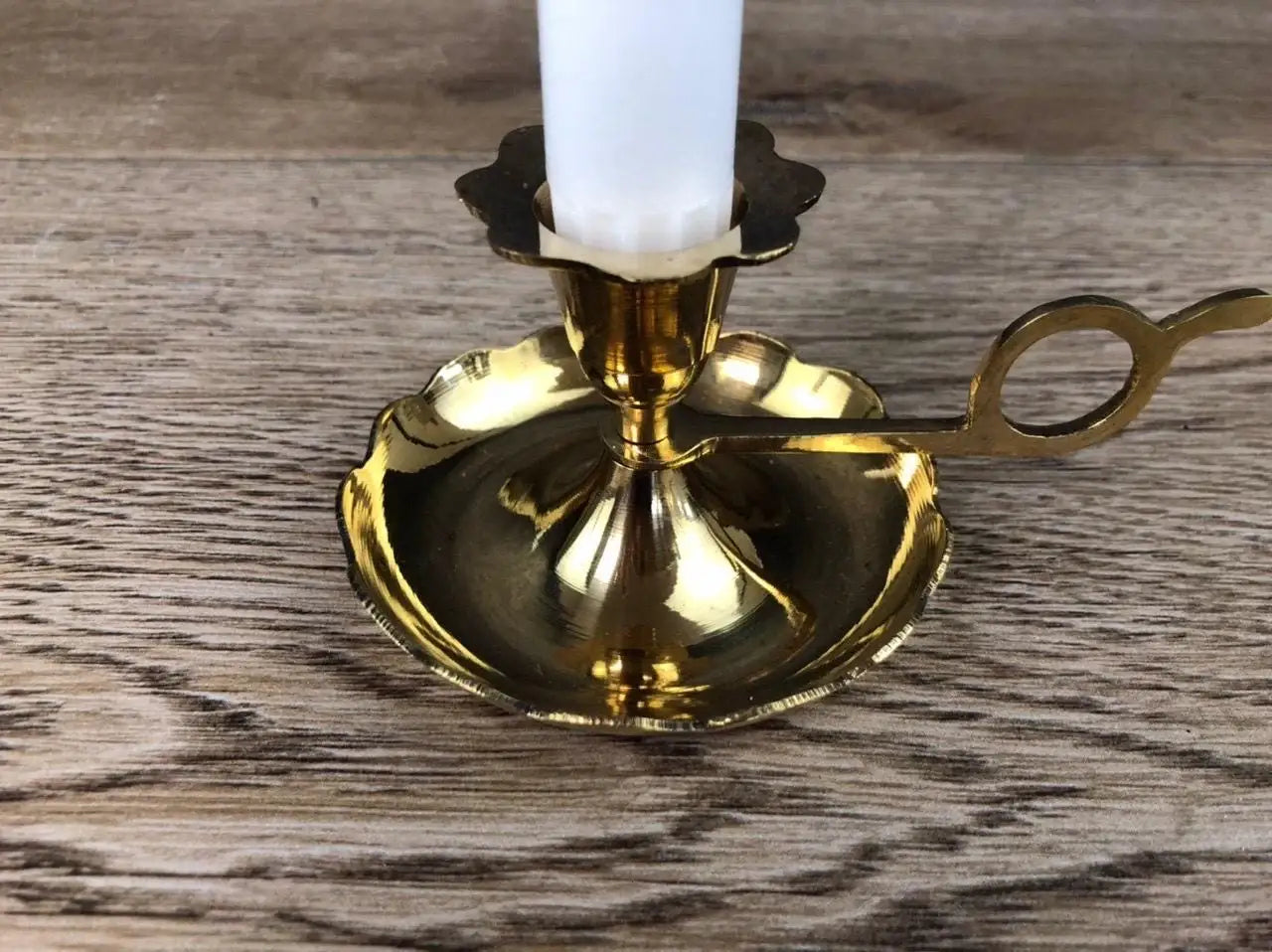 Kerzenteller Kerzenhalter Kerzenständer Vintage Nostalgisch Retro Gold Romantisch – handgemacht aus Seiden- und Kunstblumen, langlebig & pflegeleicht von SarahsFlowerStudio