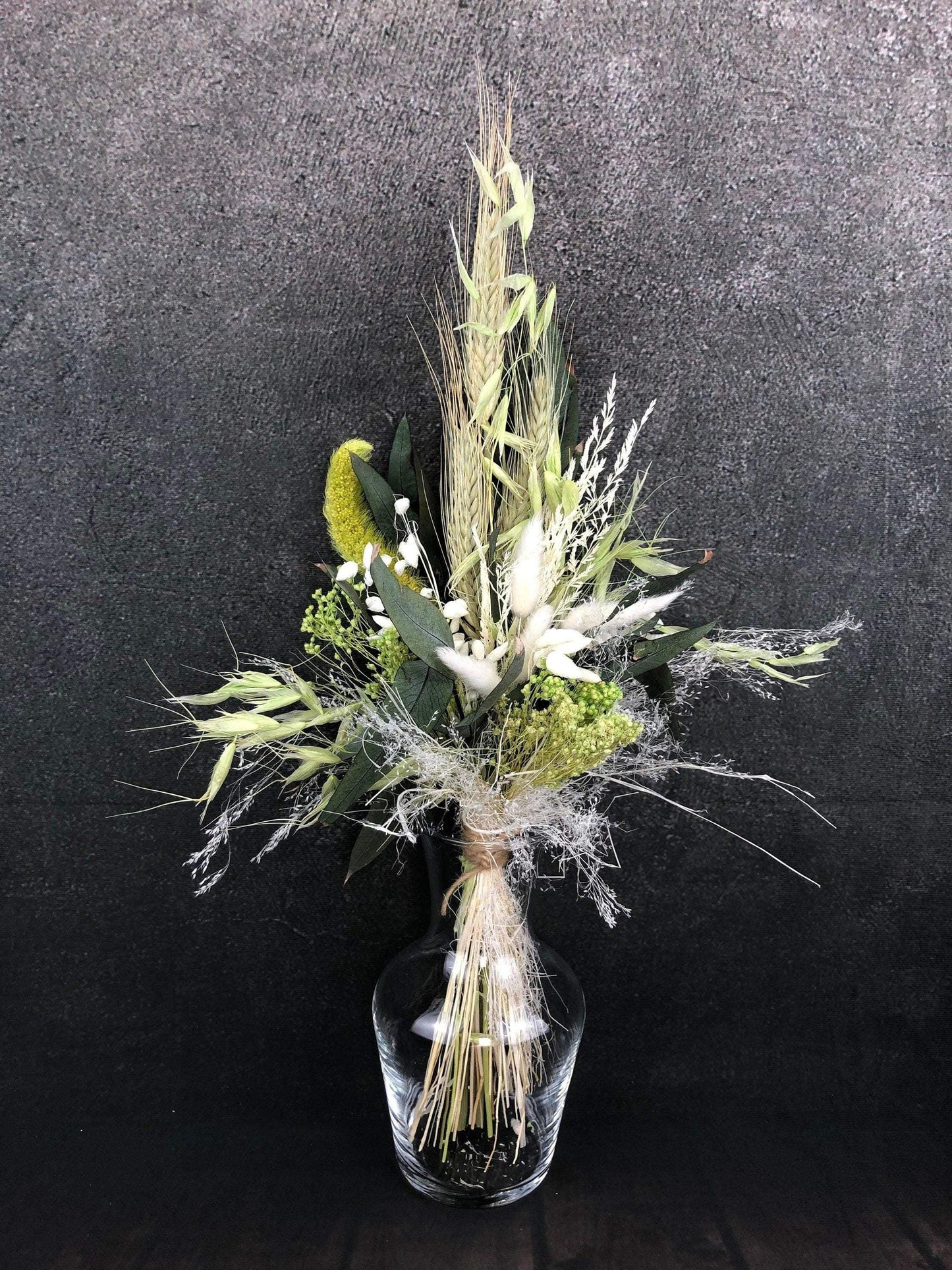 Trockenblumenstrauß Strauß Gräser mit Exoten Eukalyptus Gräser Trockenblumen Trockenmaterial Natur natürlich dried bouquet dried Flowers – handgemacht aus Seiden- und Kunstblumen, langlebig & pflegeleicht von SarahsFlowerStudio
