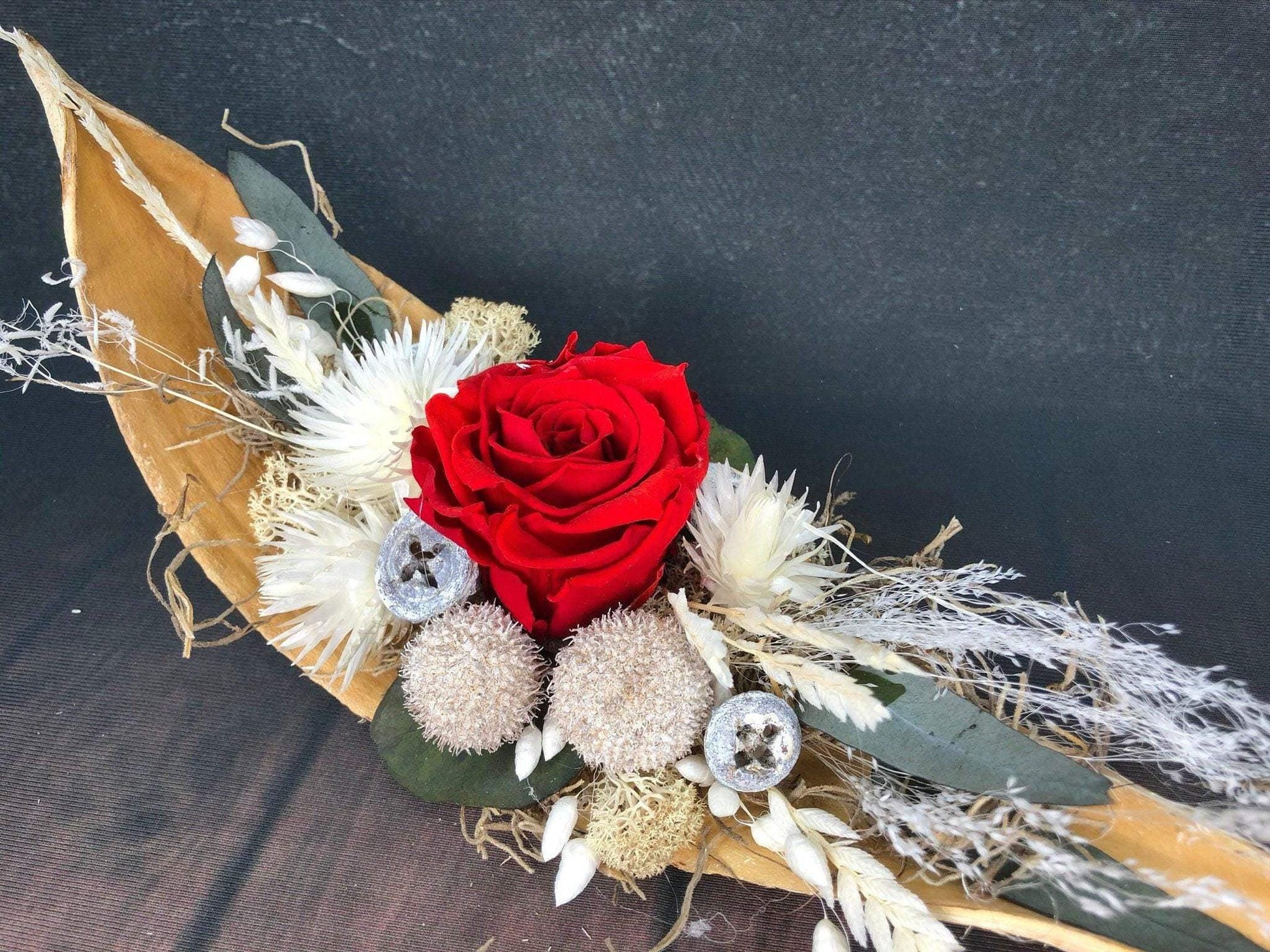 Tischgesteck Tischdeko Deko Gefriergetrocknet Rose Gräser Trockenblumen Trockenmaterial Natur natürlich dried bouquet dried Flowers – handgemacht aus Seiden- und Kunstblumen, langlebig & pflegeleicht von SarahsFlowerStudio