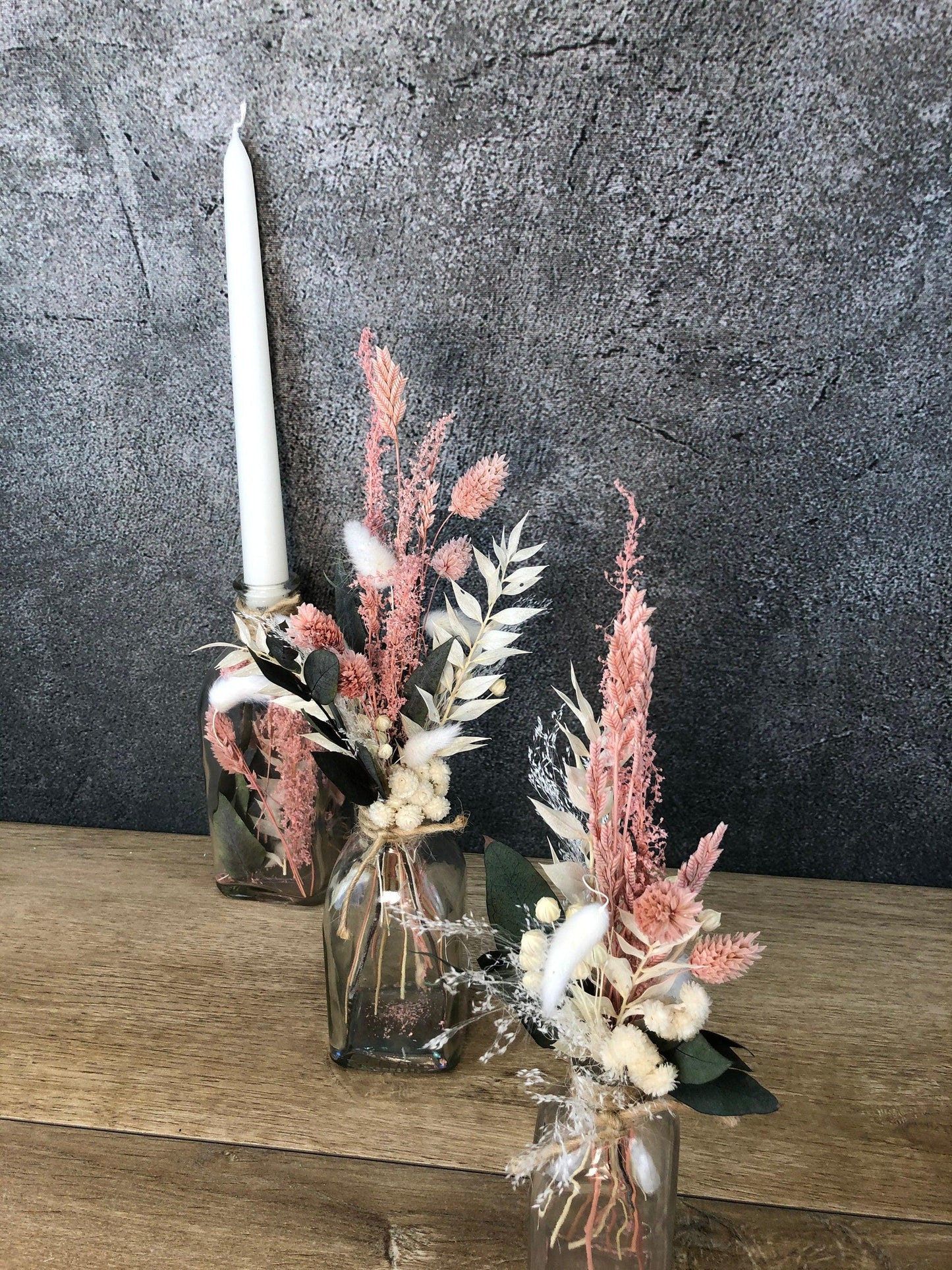 Trockenblumenstrauß mit Vase – Eukalyptus & Gräser natürlich & stilvol – Trockenblumen – SarahsFlowerStudio