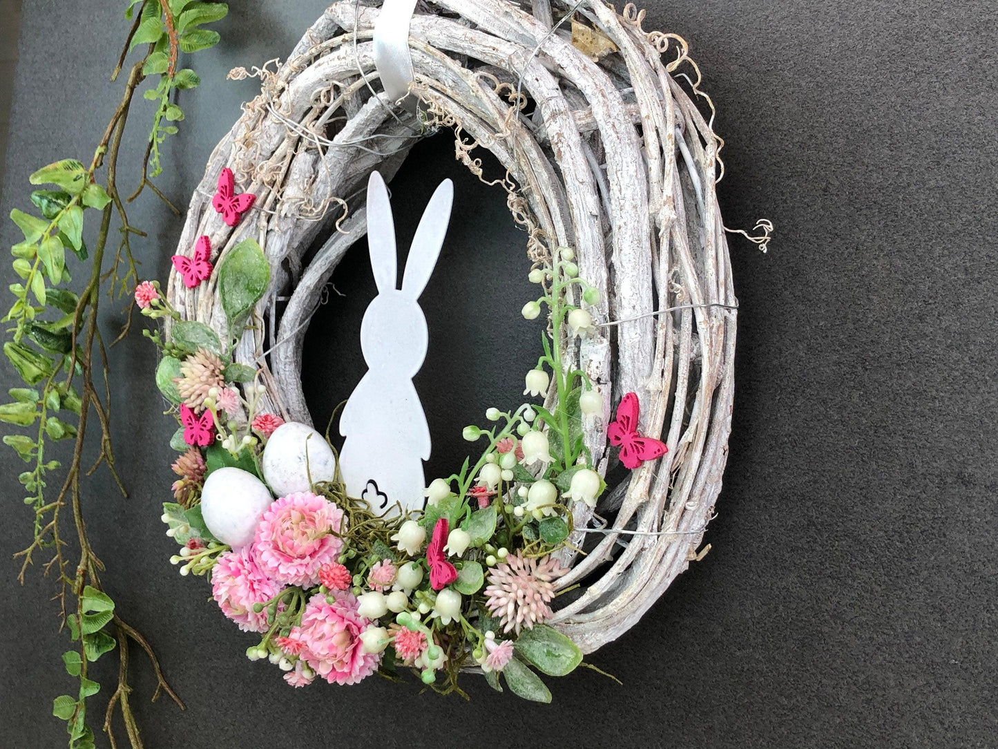 Türkranz Ostern Hasen & Maiglöckchen – Frühlingsdeko Seidenblumen Wunschfarbe – Türkranz – SarahsFlowerStudio
