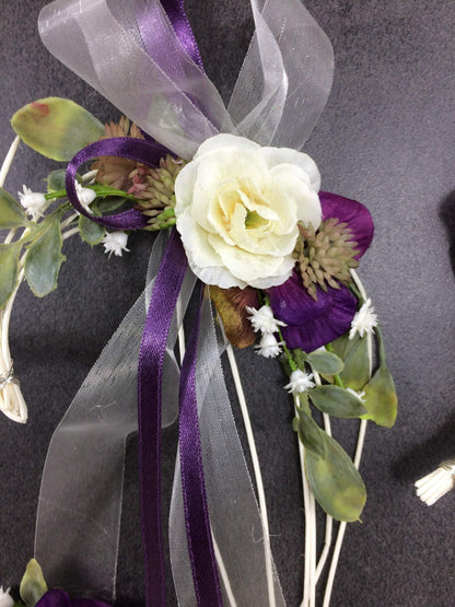 Autoschleife XXL für Seitenspiegel Kirchenbank Wunschfarbe große Schleife Dekoration Blumenschmuck Herz – handgemacht aus Seiden- und Kunstblumen, langlebig & pflegeleicht von SarahsFlowerStudio
