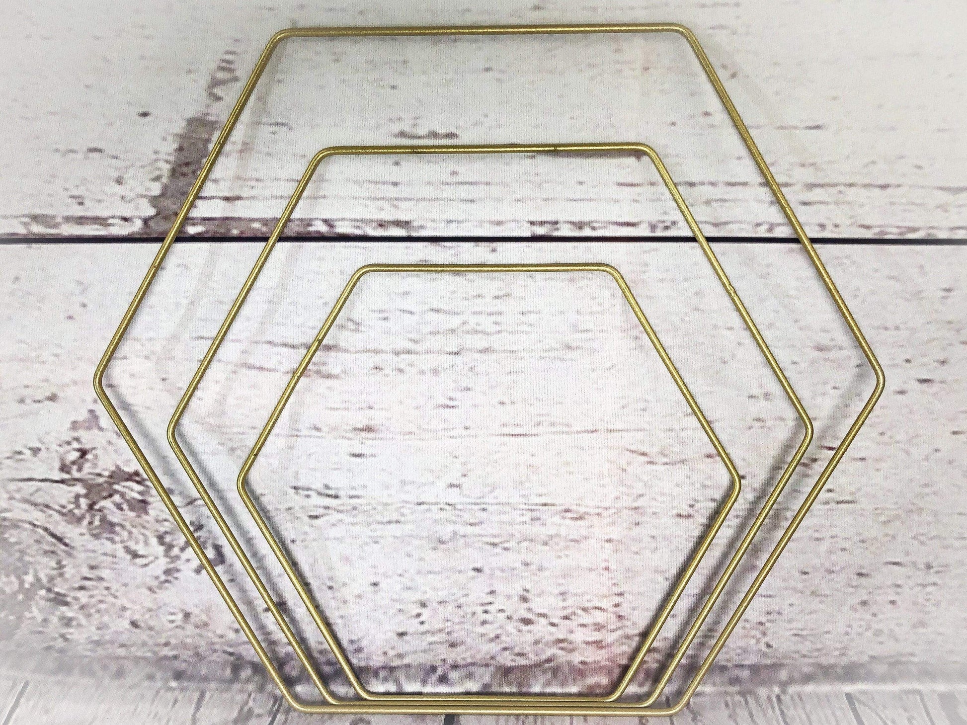 Hexagon Sechseck Metallring Ring Bastelring Basteln Metallhexagon Traumfänger Makramee Trockenblumen – handgemacht aus Seiden- und Kunstblumen, langlebig & pflegeleicht von SarahsFlowerStudio