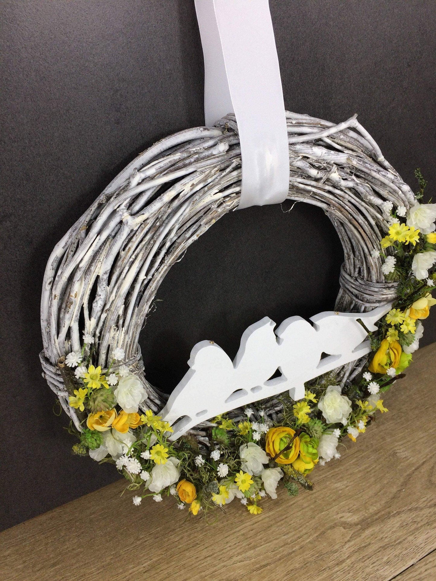 Türkranz 35cm Türdeko Türschmuck Vogel Vögel Hortensie Rosen Schleierkraut ZweigeModern ganzjährig Tür Schmuck Herbst – handgemacht aus Seiden- und Kunstblumen, langlebig & pflegeleicht von SarahsFlowerStudio
