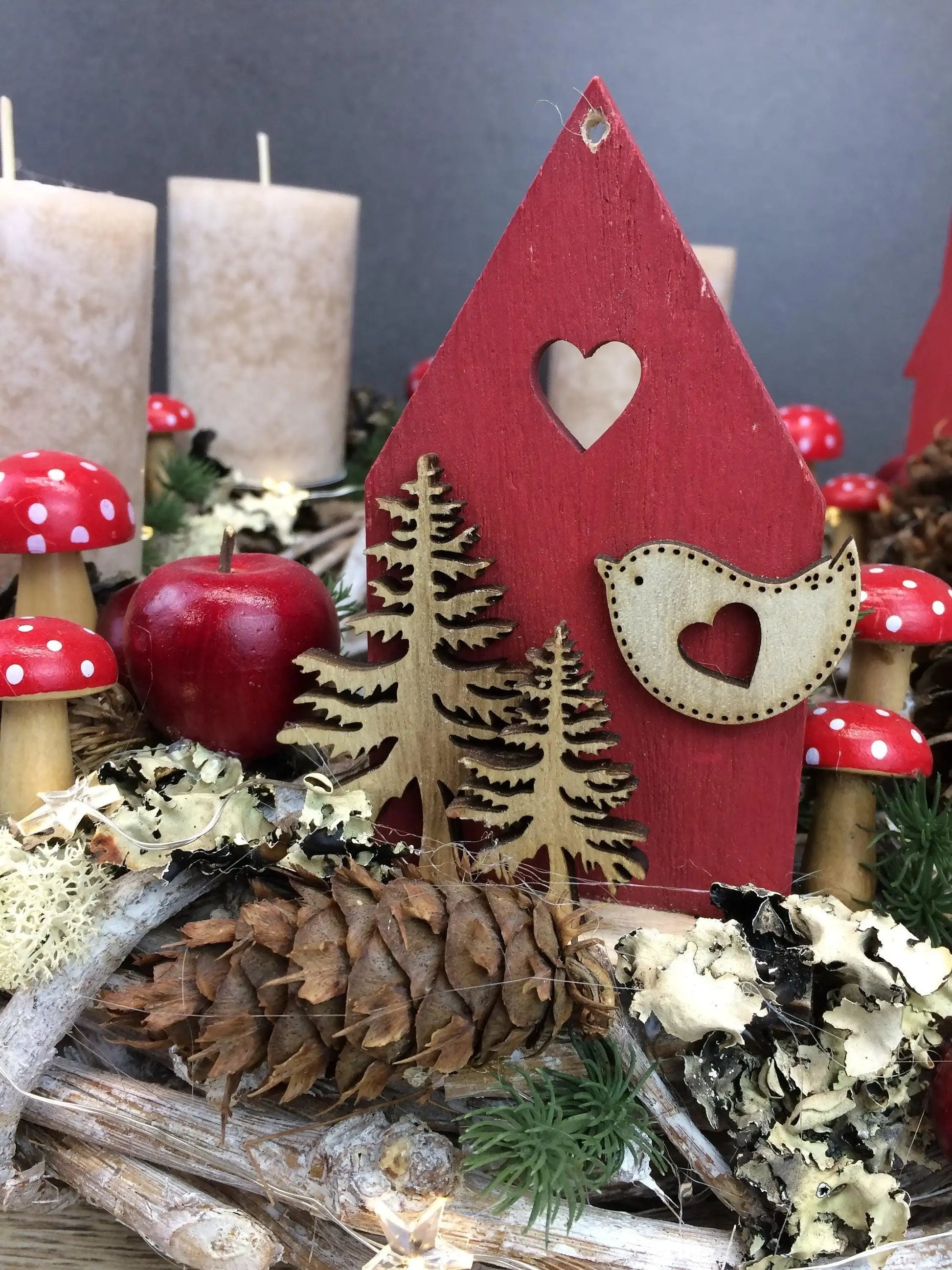 Adventskranz Adventskalender mit 20er LED Lichterkette – handgemacht aus Seiden- und Kunstblumen, langlebig & pflegeleicht von SarahsFlowerStudio