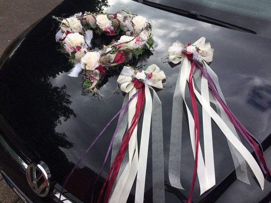 Autoschmuck Set 3 Teilig Herz und Schleifen Autodekoration Autoblumenschmuck Gesteck Hochzeit Kutschen Schmuck Kutschendeko Kutsche Wedding – handgemacht aus Seiden- und Kunstblumen, langlebig & pflegeleicht von SarahsFlowerStudio