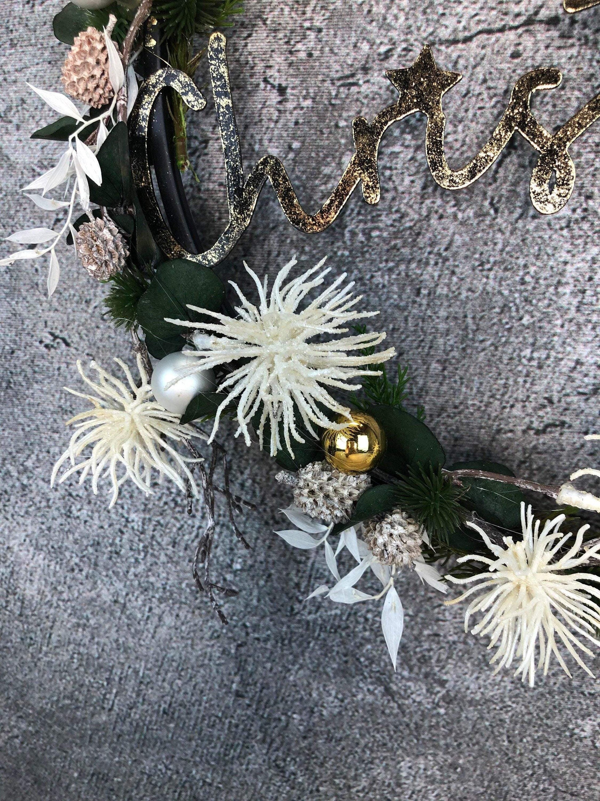 Türkranz Kranz Eukalyptus Christmas Advent Modern Ring Fenster Fensterschmuck Fensterdeko Weihnachten – handgemacht aus Seiden- und Kunstblumen, langlebig & pflegeleicht von SarahsFlowerStudio